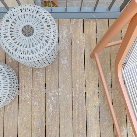 2-bedroom Beachfront Flat With Amenities 公寓 *