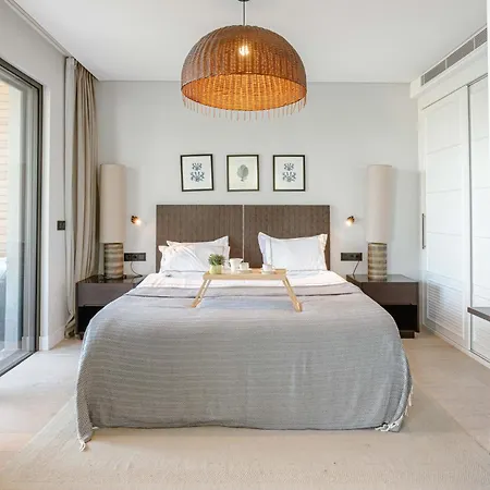 דירה 2-bedroom Beachfront Flat With Amenities בודרום